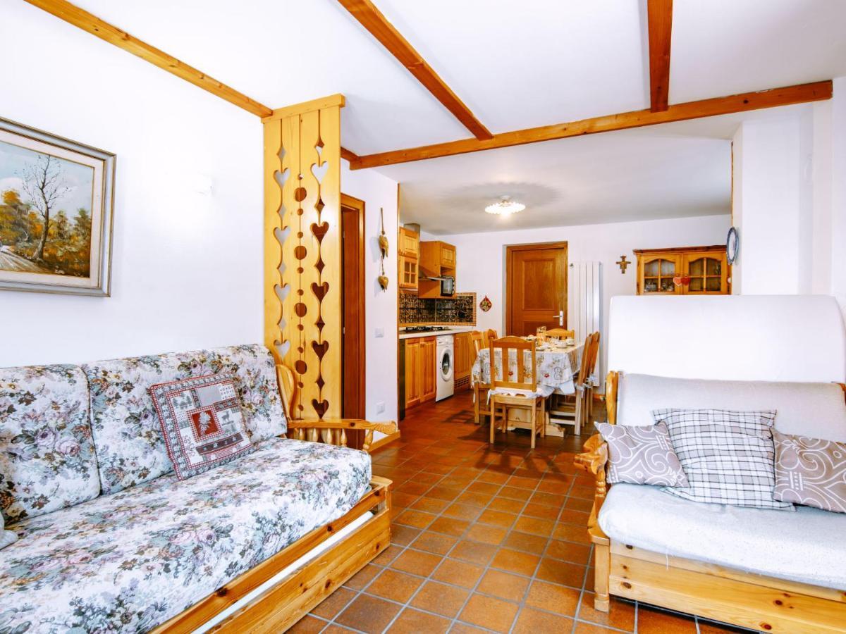 Apartment Cesa Veja By Interhome Penia Eksteriør billede